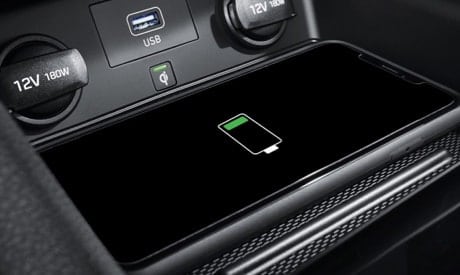 IONIQ Plug-in-Hybrid Kabeloses Laden